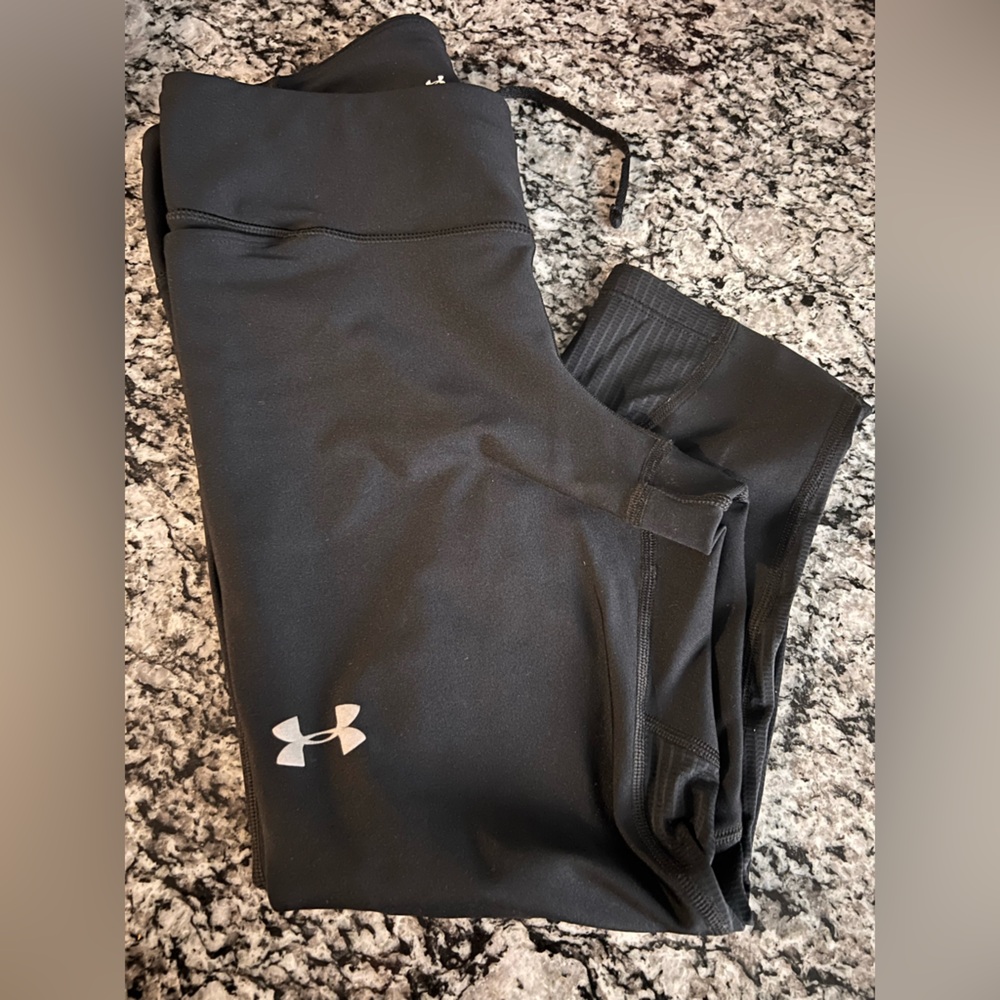 Under Armour Cropped Leggings